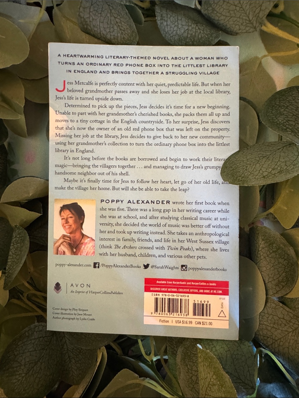 The Littlest Library by Poppy Alexander - Picture 2 of 3